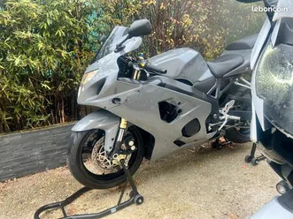 gsx-r 600 remis à neuf – projet mécanique – échanges possibles