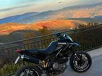 ducati hypermotard 796 a2