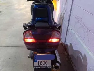 suzuki - burgman 250