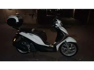 piaggio medley 125 bianco