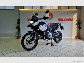 bmw f 900 gs adventure f 900 gs adventure bianco