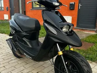 ② scooter mbk booster rocket classe a