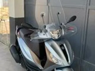 piaggio medley 150 cc