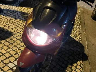 peogeout vivacity 50 encosta do sol