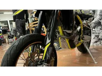 vendo swm sm 500 r (2021 - 24) usata a fonte (codice 9895943) - moto.it