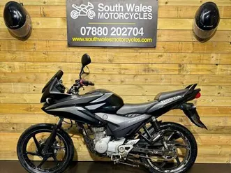 honda cbf125 / 2010 model / just 6.5k miles