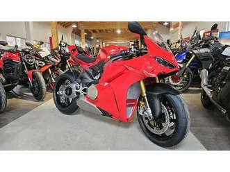 ducati panigale v4 s