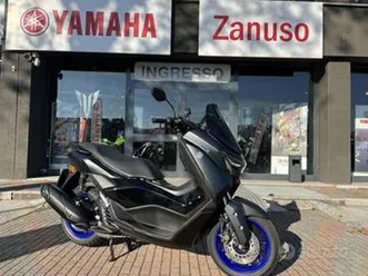 yamaha nmax 125 solo 1500km