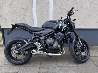 triumph trident 660
