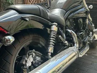 hyosung aquila 650 zwart