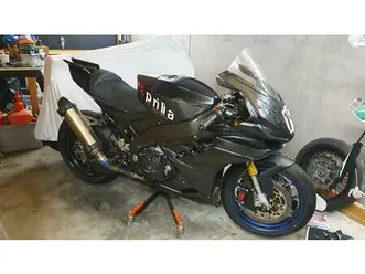 aprilia rsv4 1100 2021 e5 rennstrecke