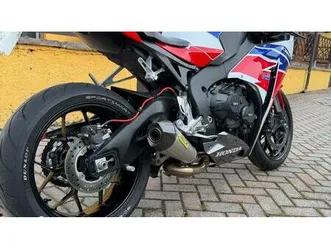 vendo honda cbr 1000 rr fireblade (2012 - 16) usata a cantu' (codice 9895353) - moto.it