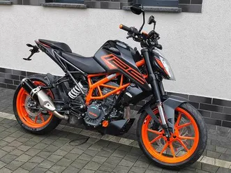 ktm duke 125 zadbany oryginal 2023 r wtrysk abs naked transport raty nowogród bobrzański