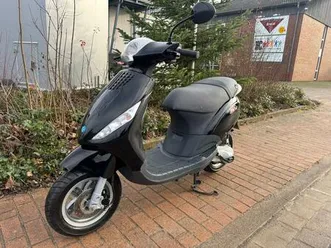 piaggio zip c25 2 takt roller – sehr gepflegt, nur 2.300 km
