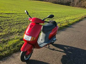 piaggio sfera 50 rst