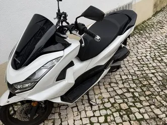 pcx 2024 32.000 km cascais e estoril