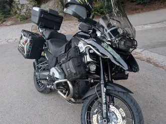 bmw r1200gs triple black griffheizung
