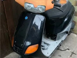 piaggio zip