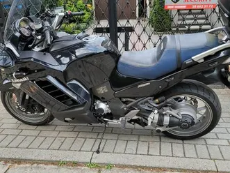 kawasaki gtr