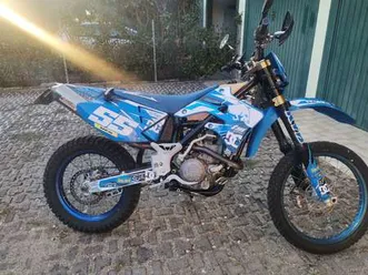 tm en 250 circa50cv, omologa 2posti e motard anche permuta blu/azzurro
