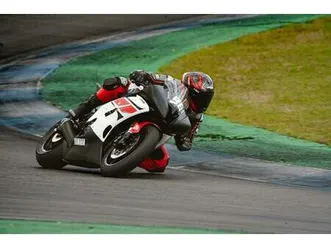 yamaha r6 rj 15 rennstrecke/racebike
