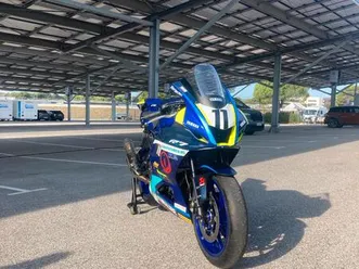 yamaha r7 cup fertig