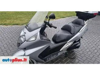 honda silverwing 582 cc, scooters / mopeds