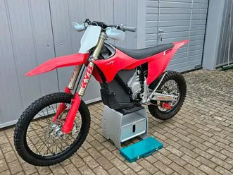 stark varg mx neuer akku garantie top zustand