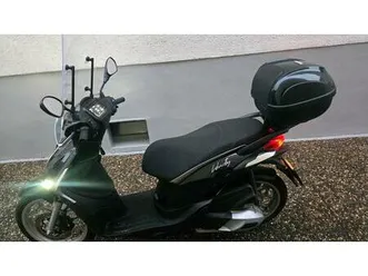 piaggio libery 125 bj 25 juni !!!!!