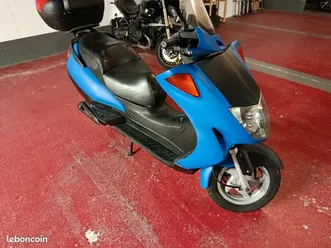 scooter honda panthéon 2 temps