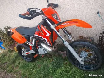 ktm 200 egs exc■ligne échappement silencieux fmf ■jantes enduro et jantes route ■carte grise a mon nom ■contrôle technique ok