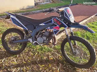 moto derbi senda