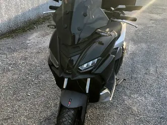 125 aprilia sr gt