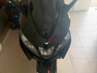 aprilia 850 srv 2013