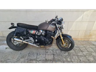 suzuki gsx 750 inazuma cafè race