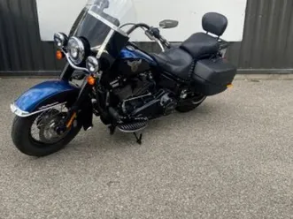 harley-davidson softail heritage 1868 classic 115th anniversary 2018 1868 cm3 | moto custom | 12 745 km | bleu | 84000 avignon