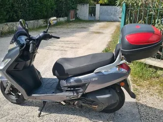 scooter kymco 125