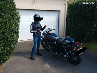 triumph street cup 900