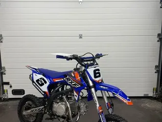 dirt 150 rxf apollo (paiement en 3 ou 4 fois possible)