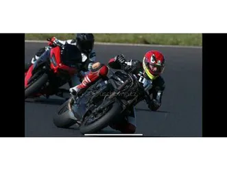 triumph speed triple 1050