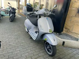 vespa gts 300 super tech inkl. topcase