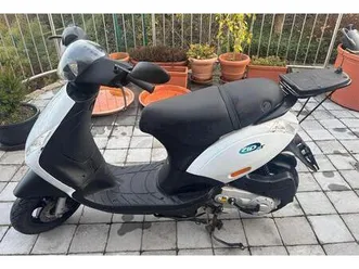 piaggio zip 50 4t