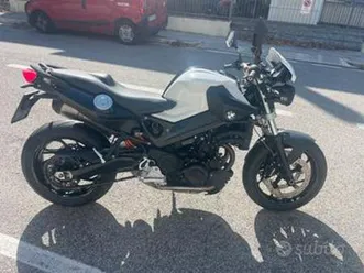 bmw f800r depotenziata per patente a2