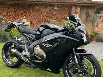 honda cbr 1000 rr sc59