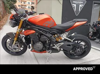 triumph speed triple 1200 rs