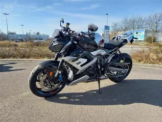 bmw m 1000 r mit competition-paket!