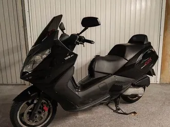 scooter 125 peugeot satelis
