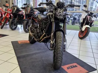 benelli leoncino 500 trail léovince (110/mois)