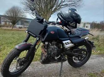 belle moto 125 fiable et économique