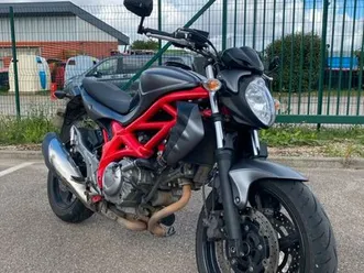 suzuki 650 gladius a2